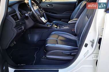 Хэтчбек Nissan Leaf 2019 в Днепре