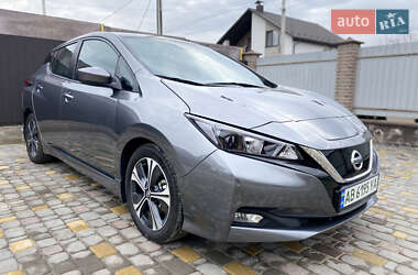 Хэтчбек Nissan Leaf 2021 в Виннице