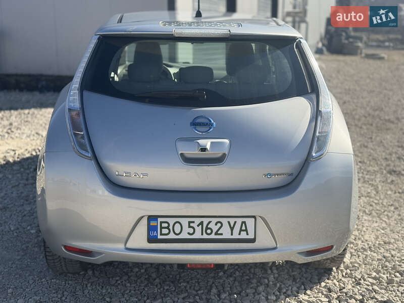 Хетчбек Nissan Leaf 2013 в Тернополі