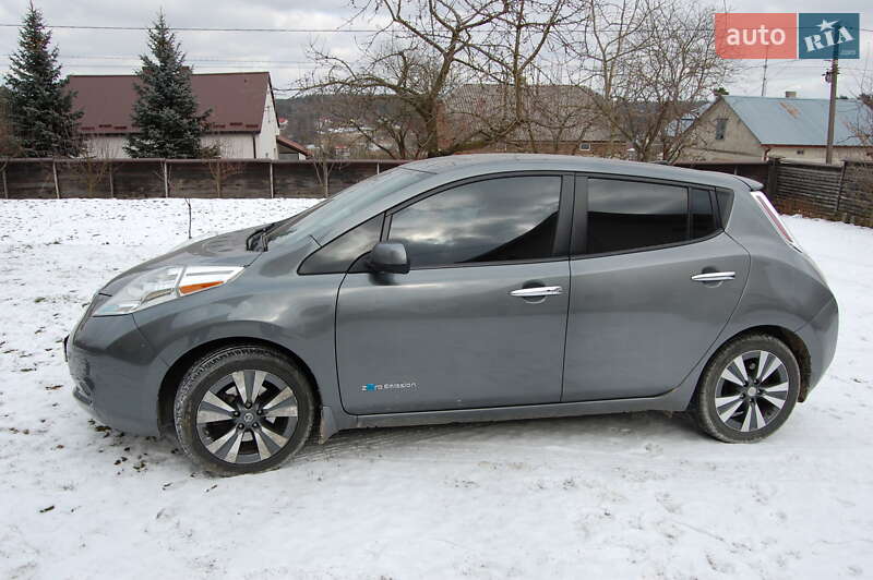 Хэтчбек Nissan Leaf 2017 в Львове фото 3 Хэтчбек Nissan Leaf 2017 в Львове