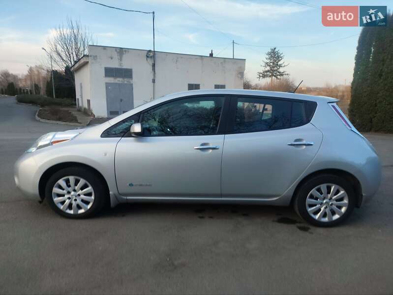 Хэтчбек Nissan Leaf 2015 в Умани фото 8 Хэтчбек Nissan Leaf 2015 в Умани