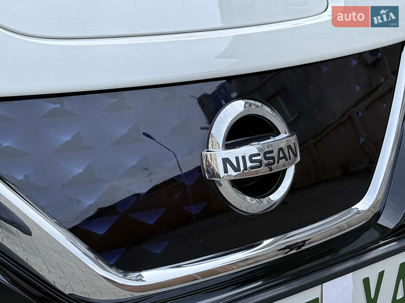 Хетчбек Nissan Leaf 2019 в Одесі