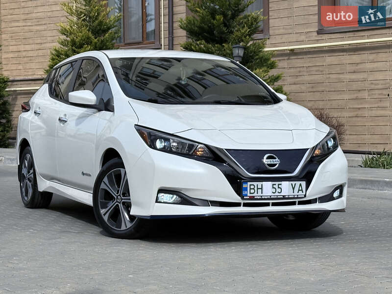 Хетчбек Nissan Leaf 2019 в Одесі