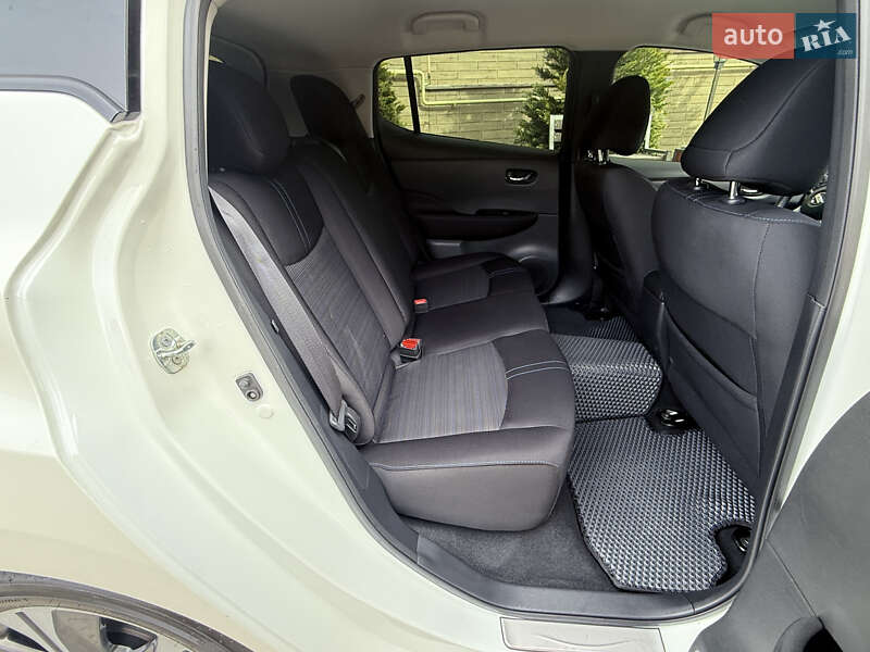 Хетчбек Nissan Leaf 2019 в Одесі