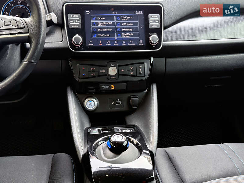 Хетчбек Nissan Leaf 2019 в Одесі