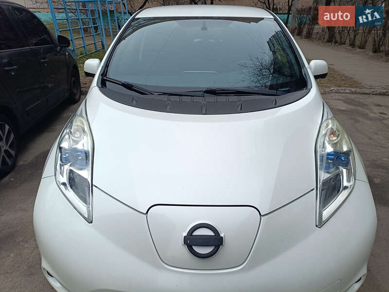 Хетчбек Nissan Leaf 2013 в Білій Церкві фото 5 Хетчбек Nissan Leaf 2013 в Білій Церкві