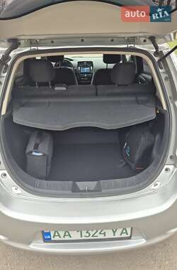 Хэтчбек Nissan Leaf 2015 в Кропивницком