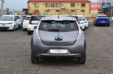 Хэтчбек Nissan Leaf 2015 в Луцке