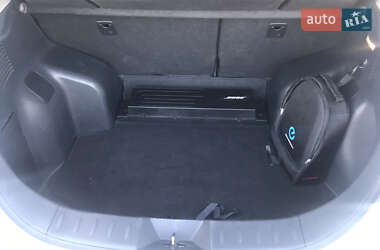 Хетчбек Nissan Leaf 2017 в 