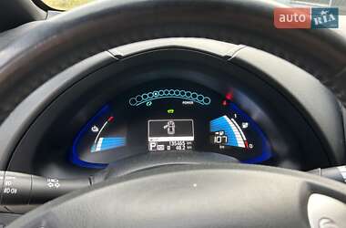 Хэтчбек Nissan Leaf 2014 в 