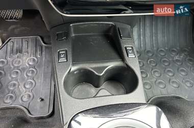 Хэтчбек Nissan Leaf 2014 в 