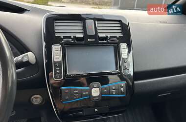 Хэтчбек Nissan Leaf 2014 в 