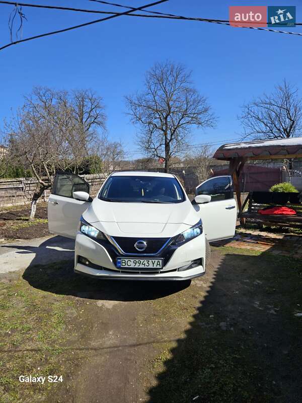 Хэтчбек Nissan Leaf 2018 в Дрогобыче фото 8 Хэтчбек Nissan Leaf 2018 в Дрогобыче