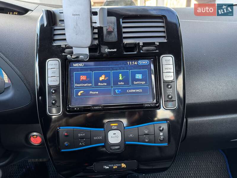 Хетчбек Nissan Leaf 2014 в Києві