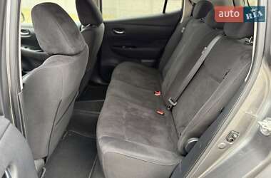 Хэтчбек Nissan Leaf 2015 в 