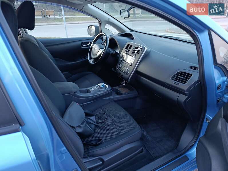 Хэтчбек Nissan Leaf 2014 в Коростене фото 15 Хэтчбек Nissan Leaf 2014 в Коростене