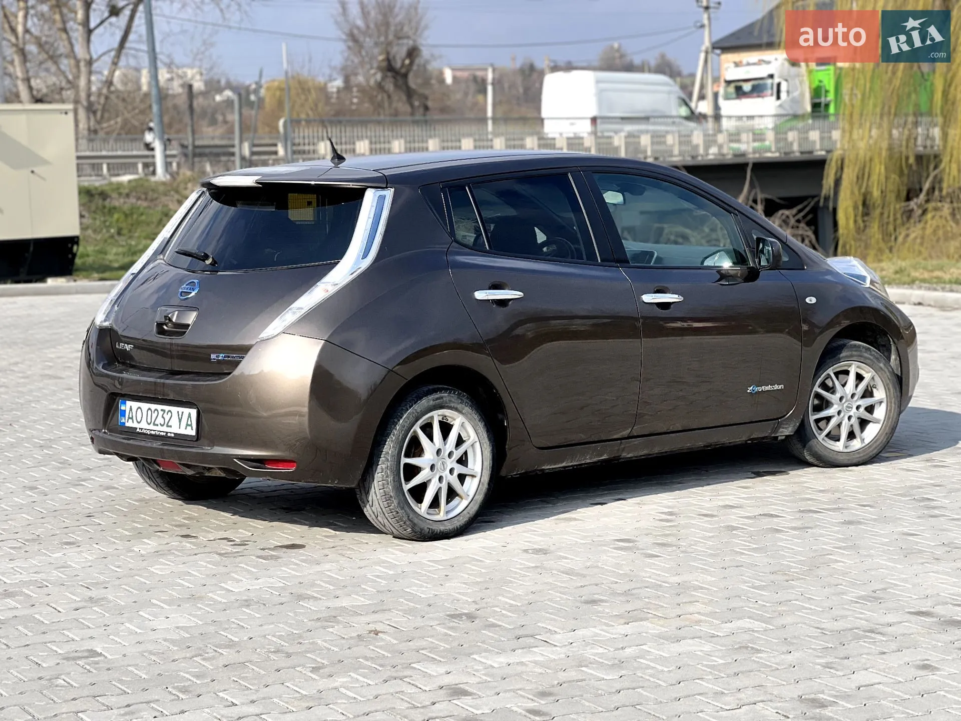 2016 Nissan Leaf - мініатюра 5