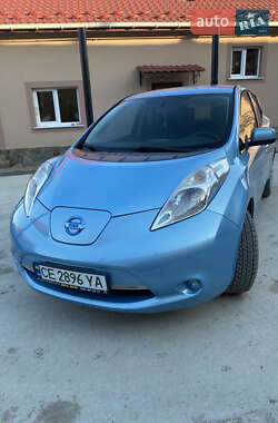 Хетчбек Nissan Leaf 2014 в 