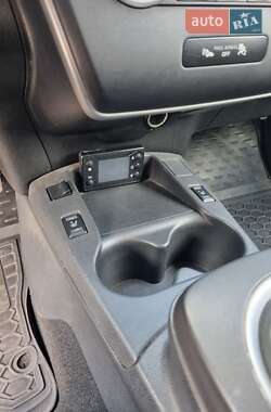 Хетчбек Nissan Leaf 2013 в 