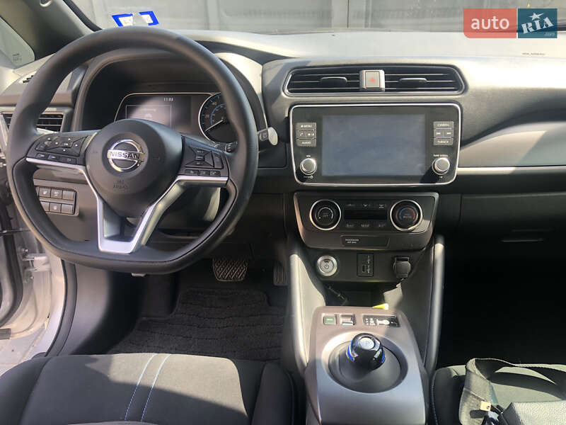 Хэтчбек Nissan Leaf 2020 в Киверцах