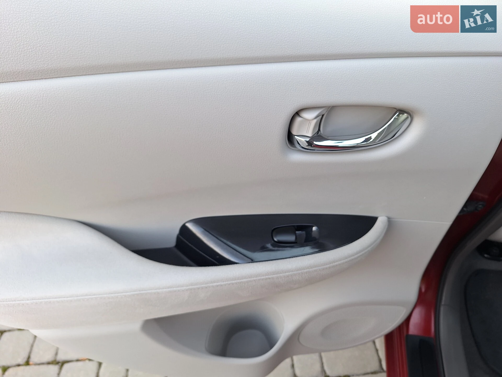 2012 Nissan Leaf - мініатюра 24