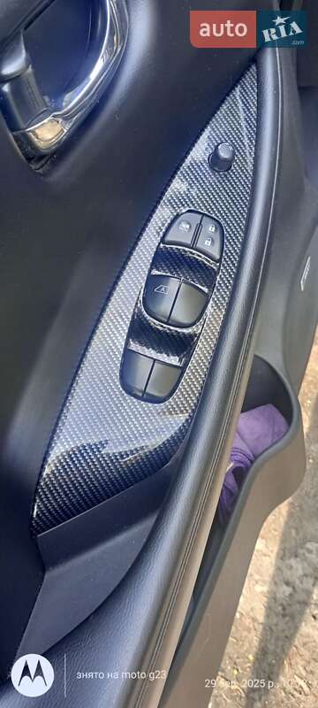 Хетчбек Nissan Leaf 2014 в Львові фото 16 Хетчбек Nissan Leaf 2014 в Львові