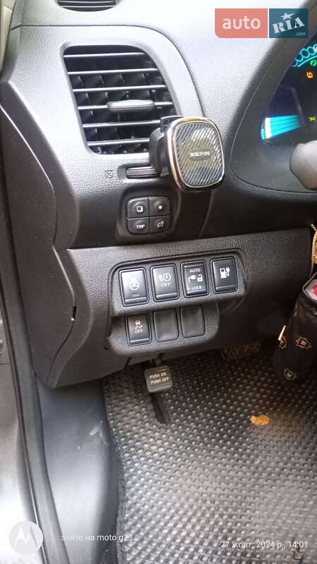Хетчбек Nissan Leaf 2014 в Львові фото 21 Хетчбек Nissan Leaf 2014 в Львові