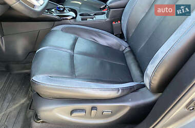 Хэтчбек Nissan Leaf 2021 в 