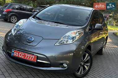 Хетчбек Nissan Leaf 2014 в 