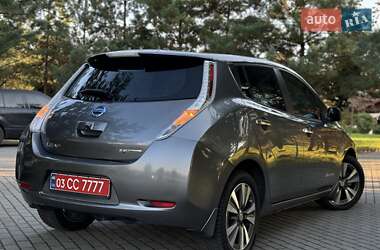 Хетчбек Nissan Leaf 2014 в 