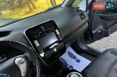 Хетчбек Nissan Leaf 2014 в 