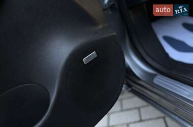 Хетчбек Nissan Leaf 2014 в 