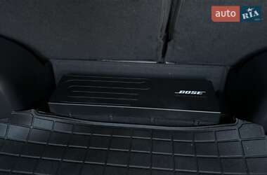 Хетчбек Nissan Leaf 2014 в 