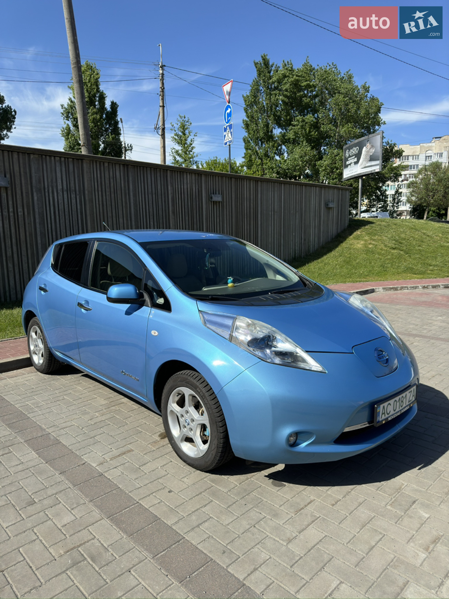 2012 Nissan Leaf - мініатюра 8