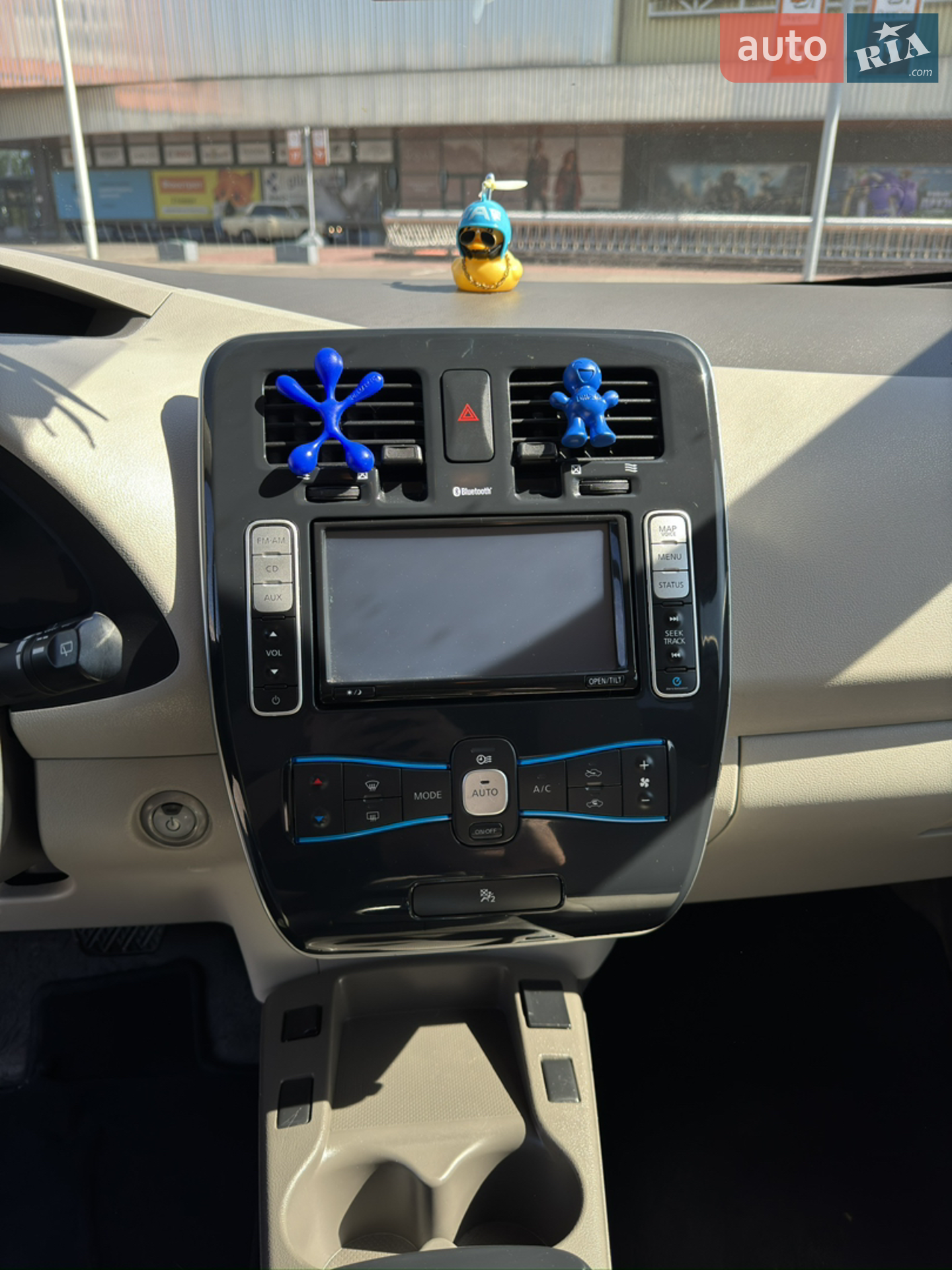 2012 Nissan Leaf - мініатюра 15