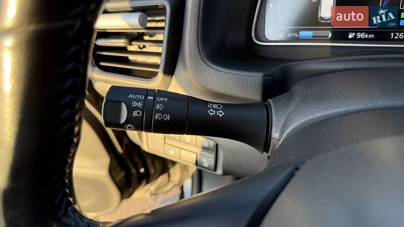 Хэтчбек Nissan Leaf 2019 в Житомире