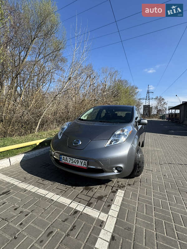 Nissan Leaf 2015