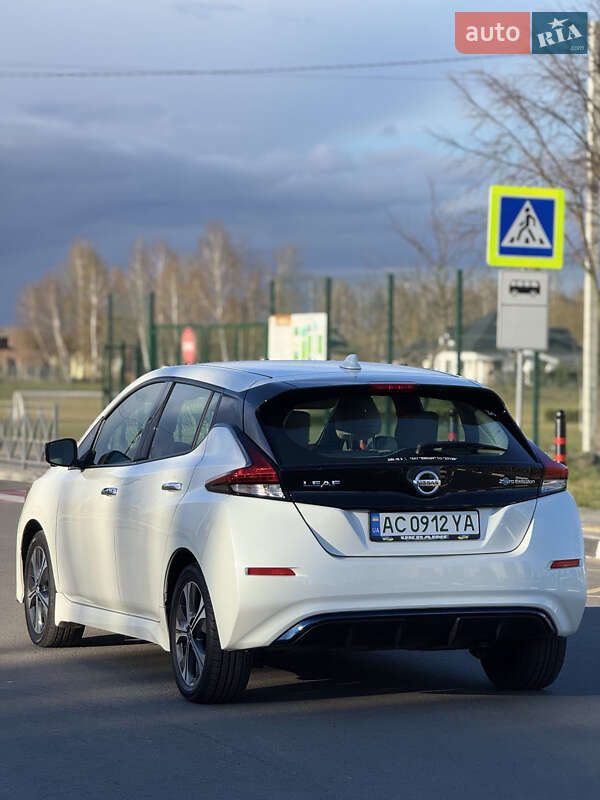 Хэтчбек Nissan Leaf 2020 в Ковеле