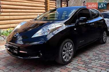 Хетчбек Nissan Leaf 2017 в Києві