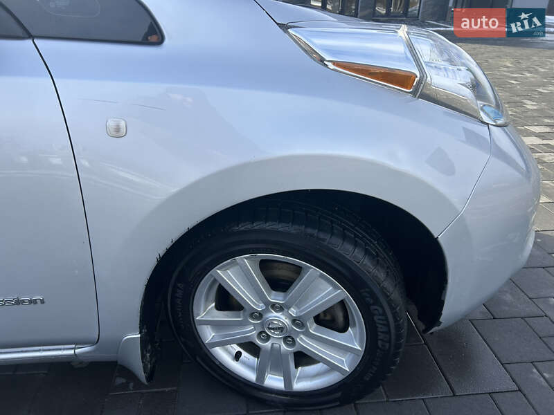 Хетчбек Nissan Leaf 2017 в Івано-Франківську фото 21 Хетчбек Nissan Leaf 2017 в Івано-Франківську