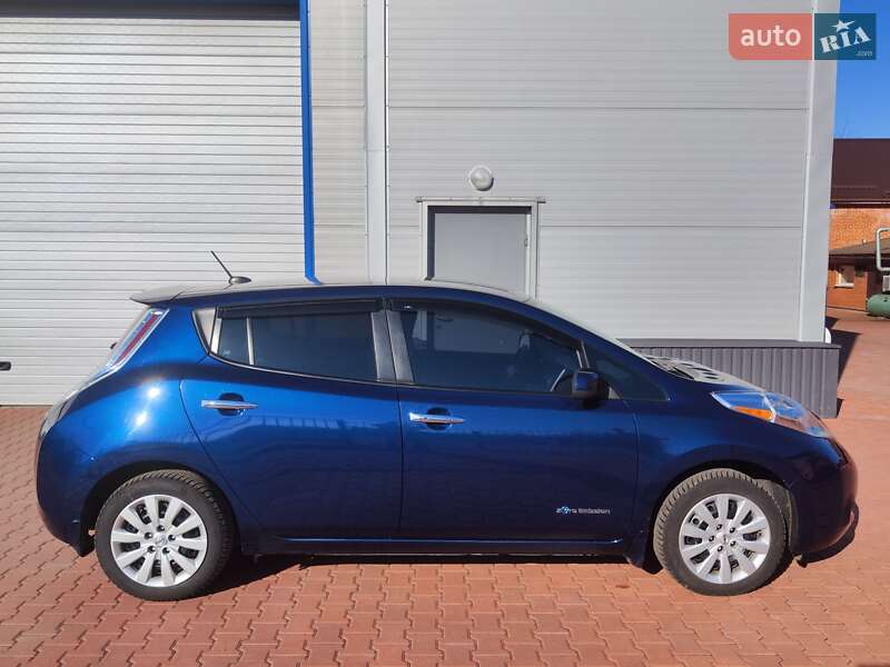 Хэтчбек Nissan Leaf 2017 в Сумах