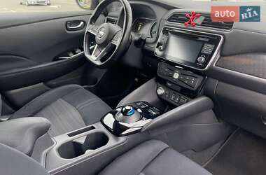 Хетчбек Nissan Leaf 2019 в 