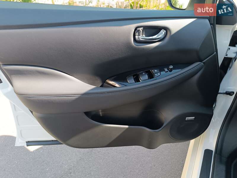 Хетчбек Nissan Leaf 2019 в Одесі фото 11 Хетчбек Nissan Leaf 2019 в Одесі
