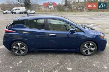 Хетчбек Nissan Leaf 2020 в 