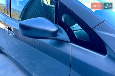 Хетчбек Nissan Leaf 2021 в 