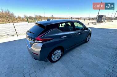 Хетчбек Nissan Leaf 2021 в 