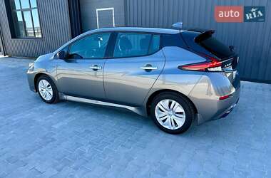 Хетчбек Nissan Leaf 2021 в 