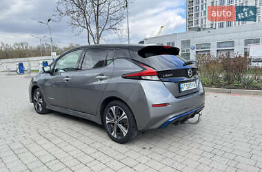 Хетчбек Nissan Leaf 2019 в 