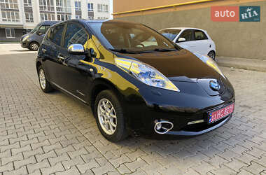 Хэтчбек Nissan Leaf 2014 в 