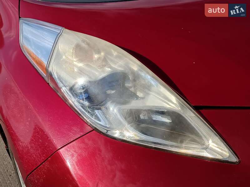 Хэтчбек Nissan Leaf 2015 в Харькове